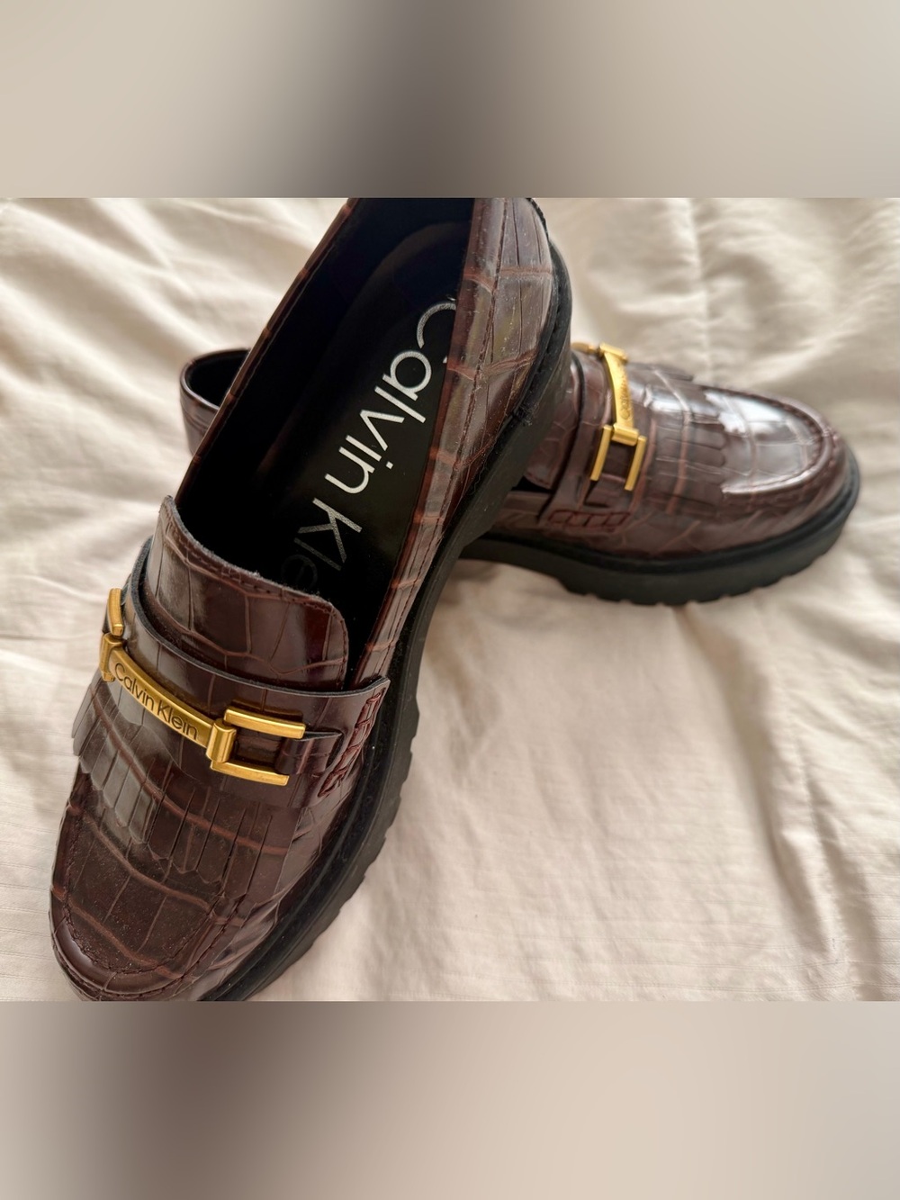 Calvin Klein Brown women’s Croc-Embossed Leather Loafers with Gold Buckle, New - Picture 3 of 6